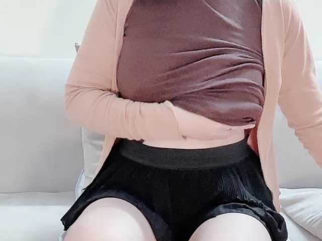 Lee-haeri's BongaCams show and profile