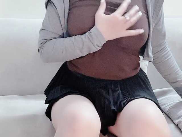 Lee-haeri's BongaCams show and profile