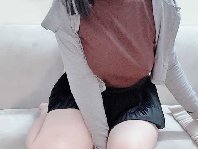 Lee-haeri's BongaCams show and profile