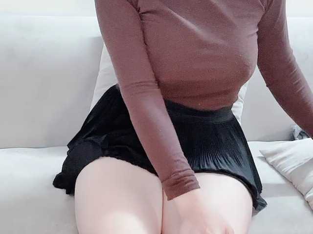 Lee-haeri's BongaCams show and profile