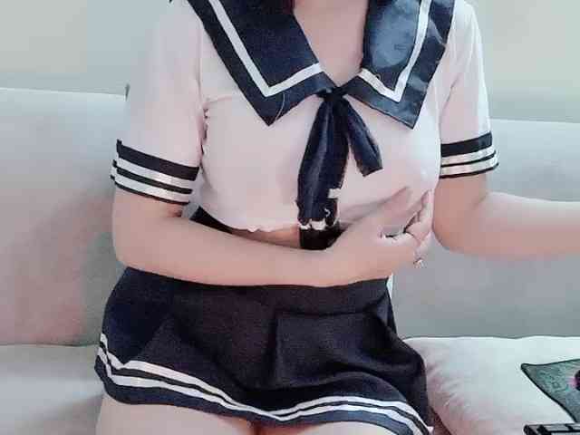 Lee-haeri Live Webcam on BongaCams