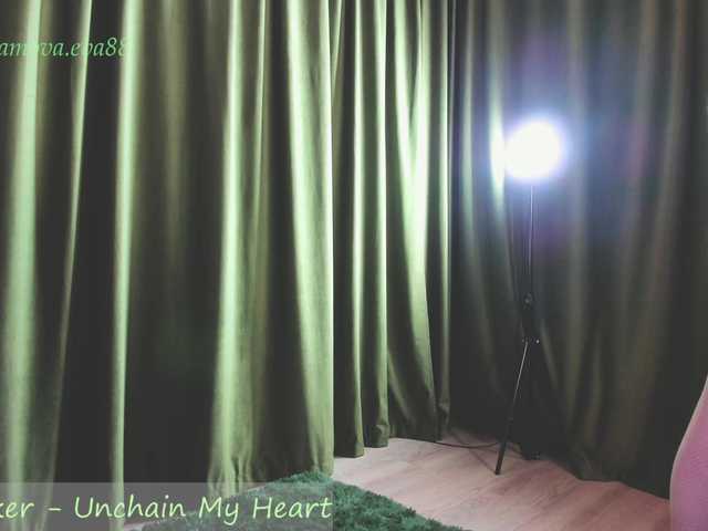 eva-adamova's BongaCams show and profile