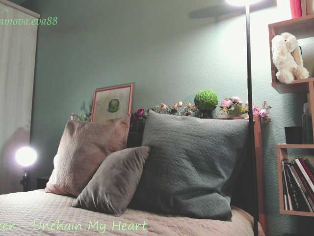 eva-adamova's BongaCams show and profile