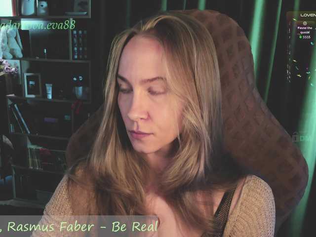 eva-adamova's BongaCams show and profile