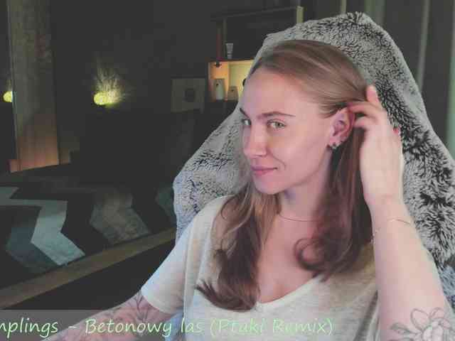 eva-adamova Live Webcam on BongaCams