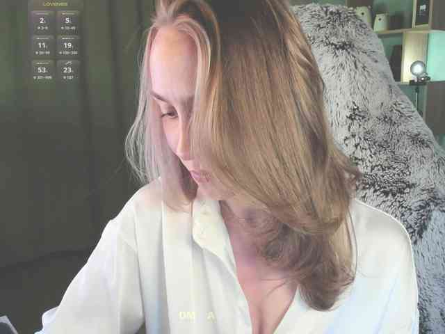 eva-adamova