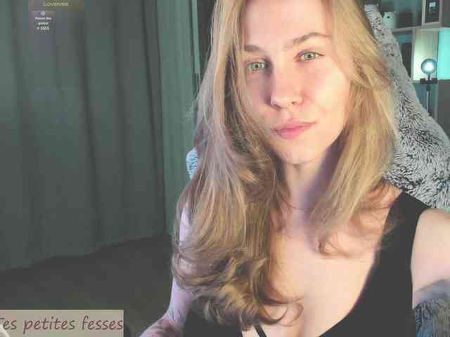 Adamova_Eva webcam