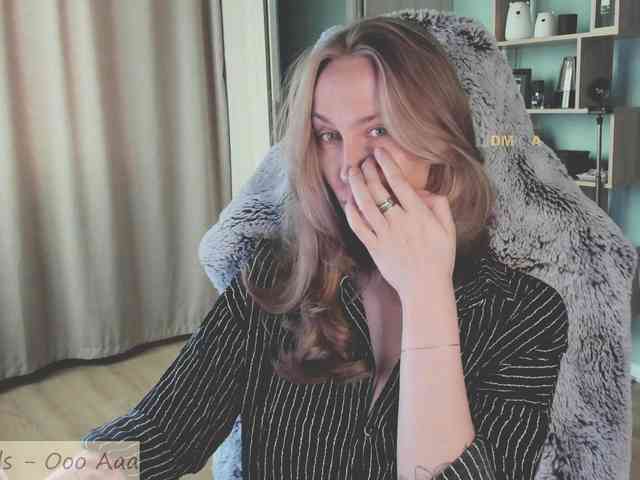 Adamova_Eva webcam