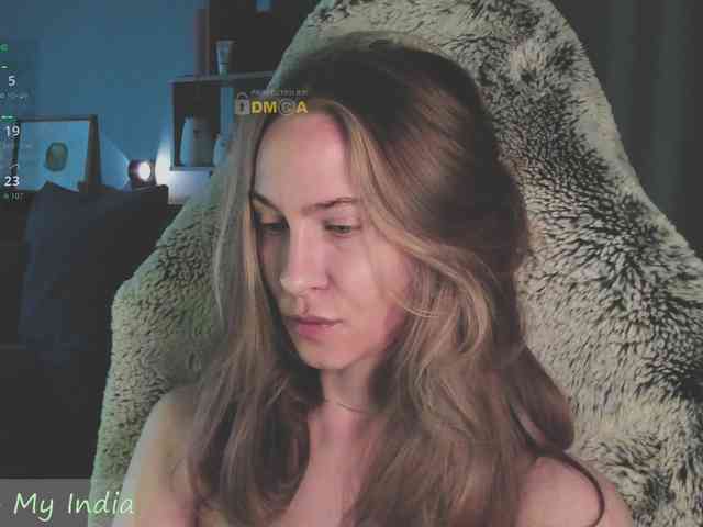 eva-adamova Live Webcam on BongaCams