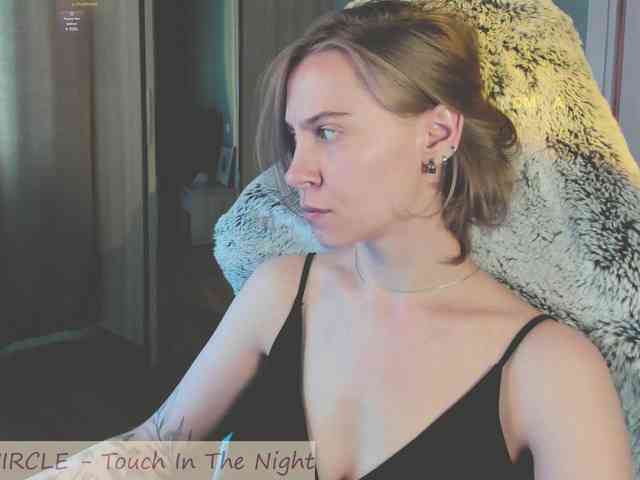 Adamova_Eva webcam