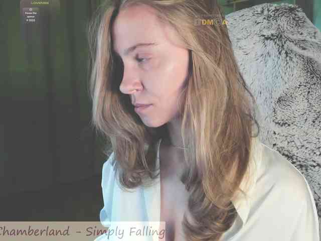 eva-adamova Live Webcam on BongaCams