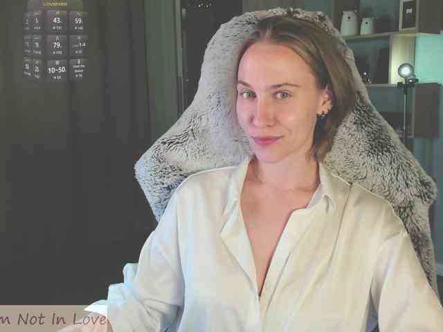 eva-adamova