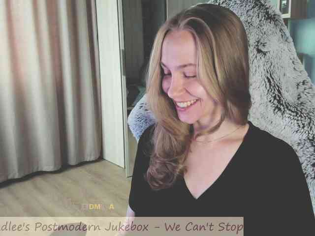 Adamova_Eva webcam
