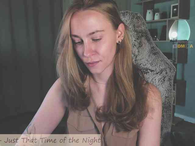 Adamova_Eva webcam