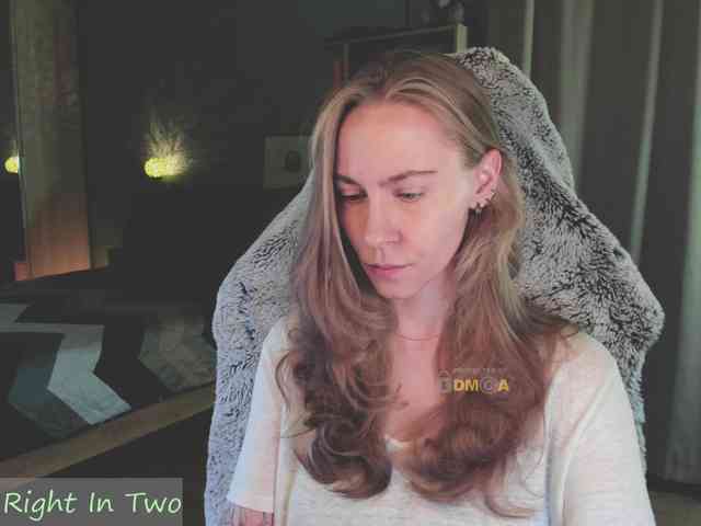 Adamova_Eva webcam