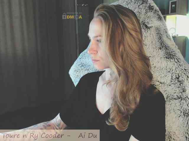 Adamova_Eva webcam