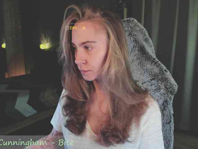 Adamova_Eva webcam