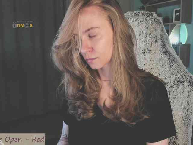Adamova_Eva webcam
