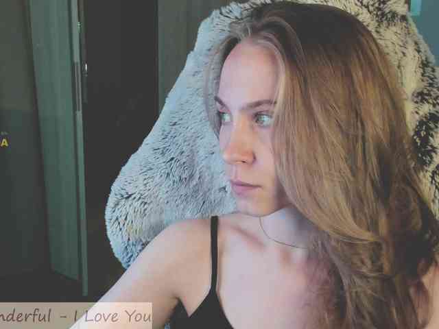 Adamova_Eva webcam