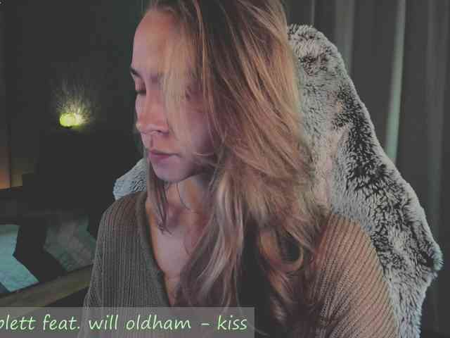 Adamova_Eva webcam