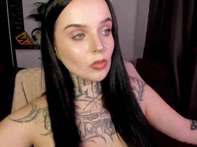 ATOMICKETCHUP webcam