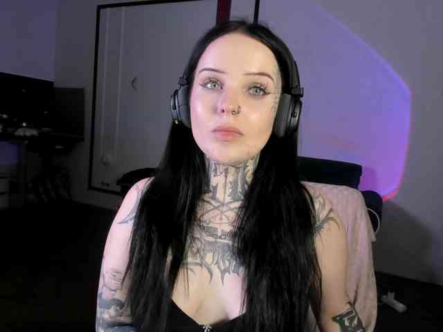 ATOMICKETCHUP webcam