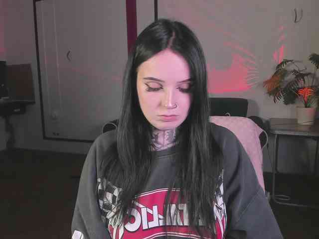 ATOMICKETCHUP webcam