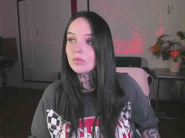 ATOMICKETCHUP webcam