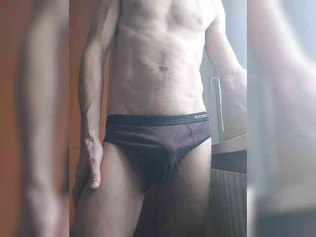 Vlad5907 Live Webcam on BongaCams