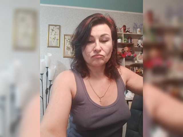 ElenaDroseraa on uz-parno