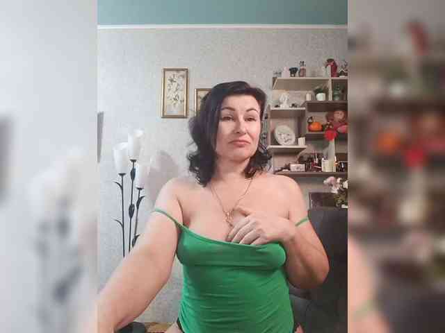 Ellie_ webcam