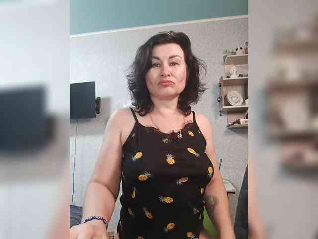 Ellie_ webcam