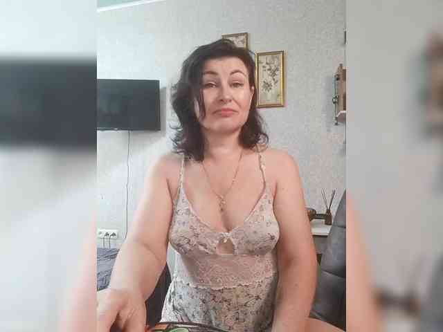Ellie_ webcam
