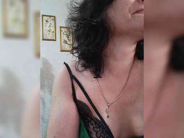 Ellie_ webcam