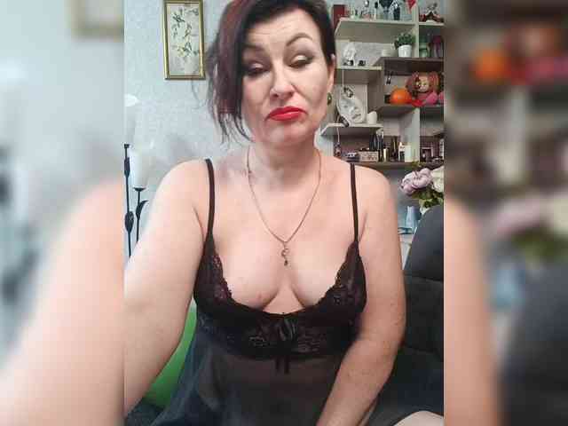 Ellie_ webcam