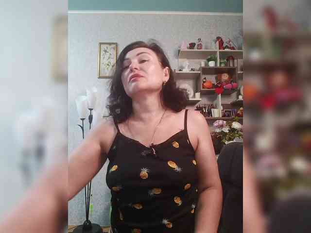 Ellie_ webcam