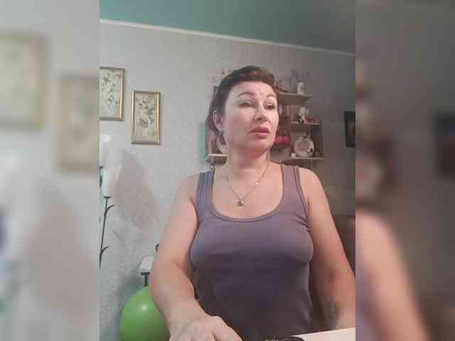 Ellie_ webcam