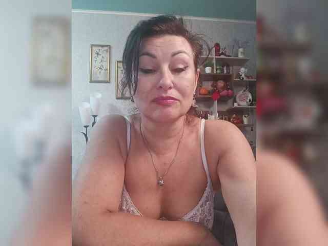 Ellie_ webcam