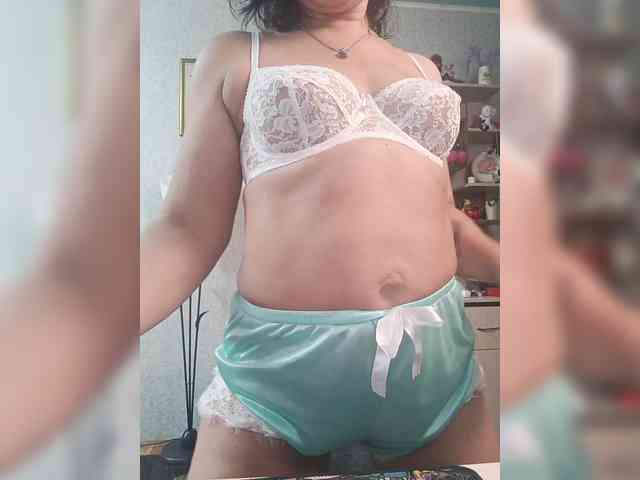 Ellie_ webcam