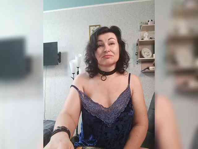 Ellie_ webcam