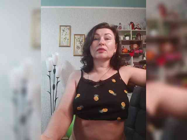 Ellie_ webcam