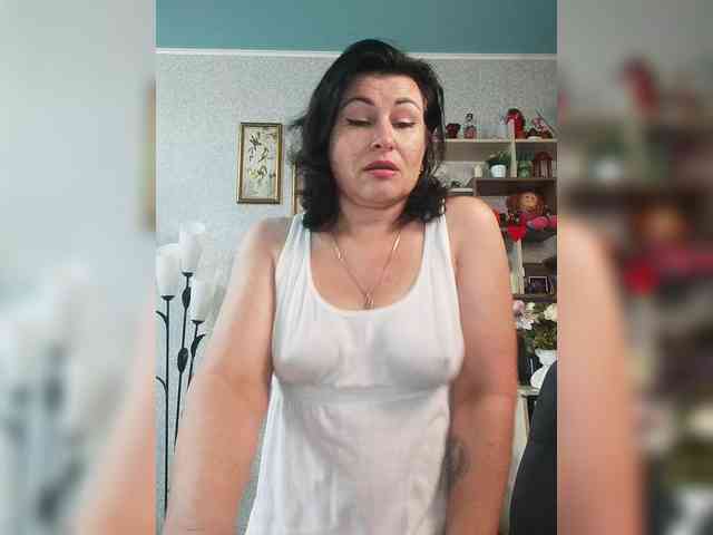sex chatroom ElenaDroseraa