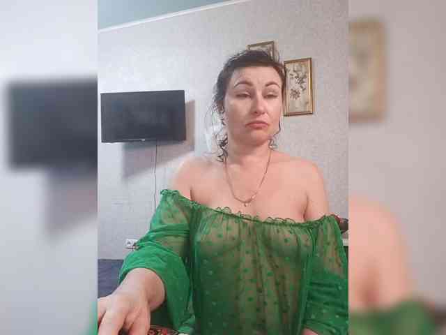 Ellie_ webcam
