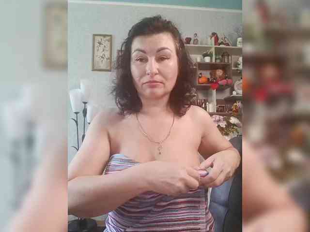 Ellie_ webcam