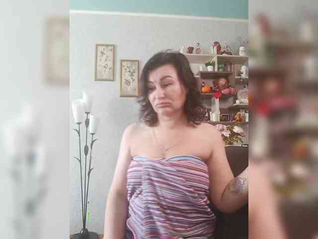 Ellie_ webcam