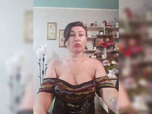 Ellie_ webcam