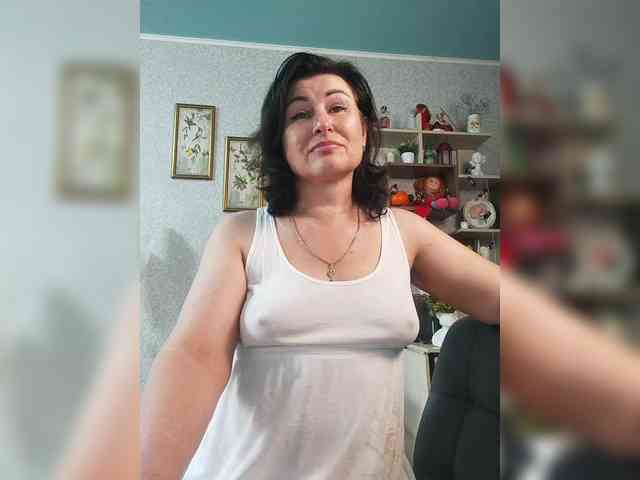 Ellie_ webcam