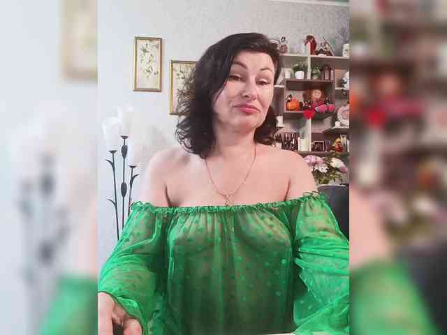Ellie_ webcam