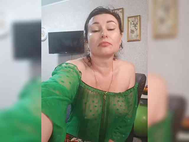Ellie_ webcam