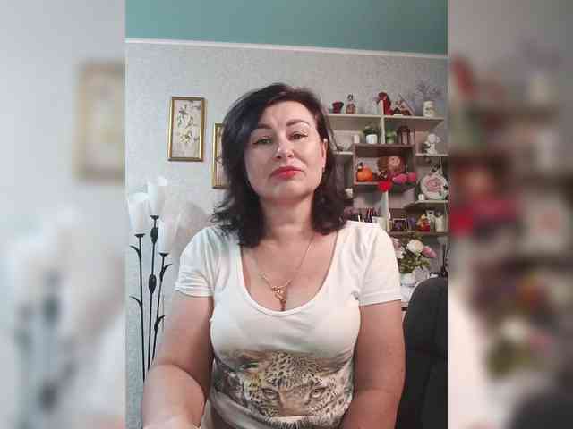Ellie_ webcam